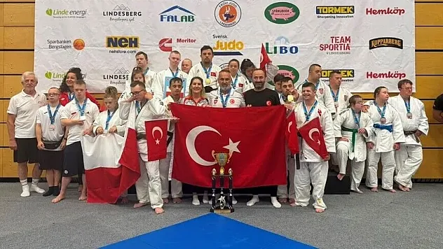 Down Judo Milli Takımı'ndan Tarihi Başarı: İsveç'te Namağlup Dünya Şampiyonluğu!