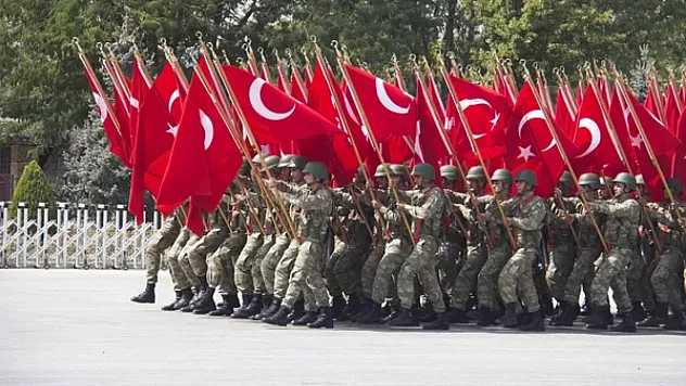 Dünyanın En Güçlü Orduları 2026 Raporu Açıklandı: Türkiye İlk 10'da