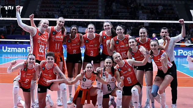 Eczacıbaşı Dynavit, Sultanlar Ligi'ni 3. sırada tamamladı