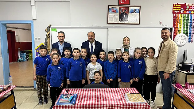 Elif Su'nun mektubu Başkan Karaca'yı okula getirdi