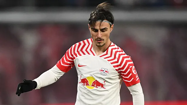 Eljif Elmas, Atalanta'ya imza attı