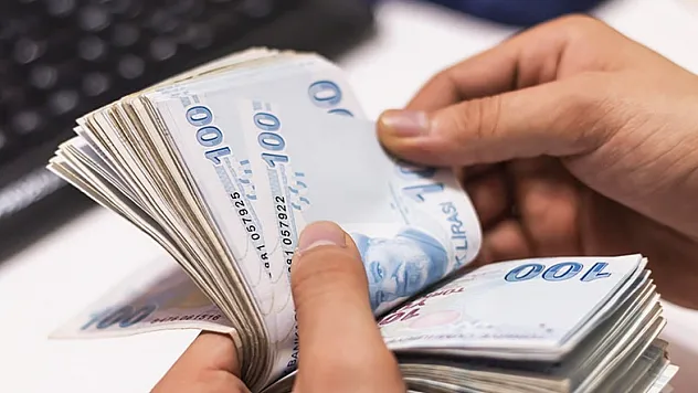 Emekliye bayram öncesi müjde! İkramiye için masadaki 3 sürpriz rakam belli oldu