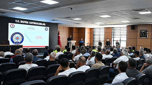 Emniyet Müdürü Arıbaş, Bafra'da toplu taşıma sektörü temsilcileriyle buluştu