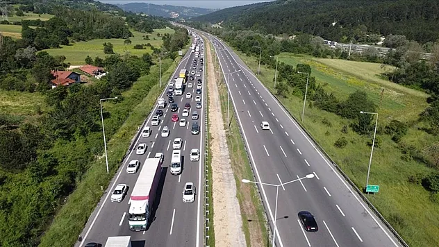 Emniyetten sürücülere uyarı
