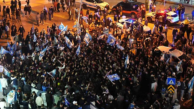 Erzurum'da Süper Lig coşkusu caddelere sığmadı