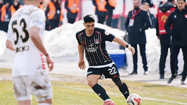 Erzurumspor'da üç puan, üç farklı golcüyle geldi