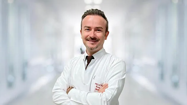 'Estetikte yanlış uygulamalar kalıcı doku kaybına yol açabiliyor'