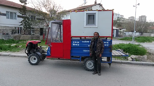 Ev bulamayınca tarım aracını karavana dönüştürdü