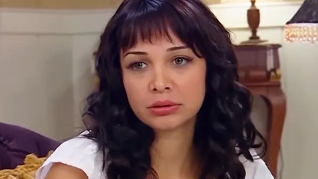 Evrim Akın 'Ev Gezmesi' programından sessiz sedasız çıkarıldı