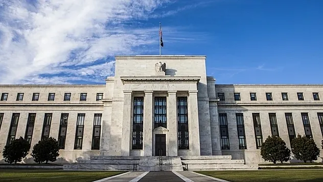 Fed'in Bej Kitap raporu yayımlandı ABD ekonomisinde ılımlı büyüme sürüyor