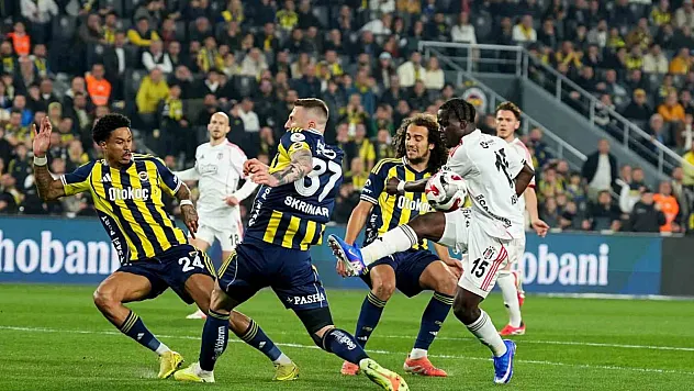 Fenerbahçe, büyük maçlarda 13 puan topladı