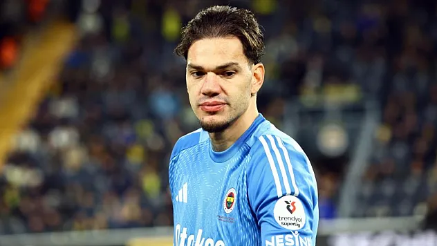 Fenerbahçe'de Ederson Şoku! Cezalı Duruma Düştü