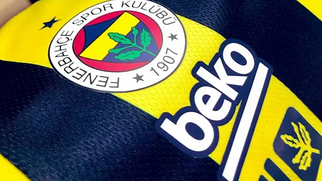 Fenerbahçe'de tarihi imza!
