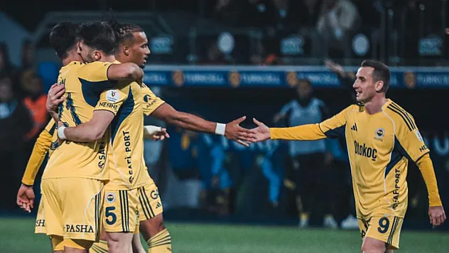 Fenerbahçe hız kesmiyor! Seri 5 maça çıktı – Gözler Galatasaray derbisinde