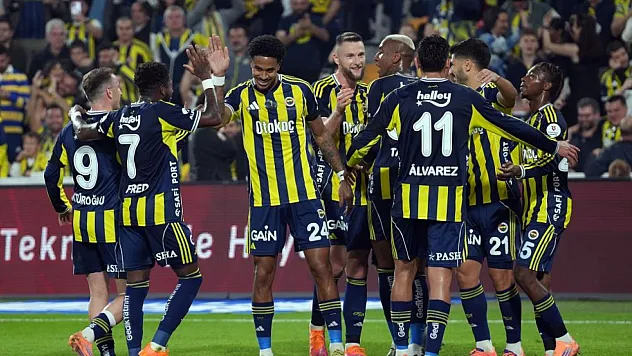 Fenerbahçe, Kayserispor'u 4-2 Mağlup Etti