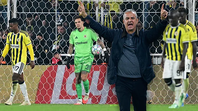 Fenerbahçe - Slavia Prag maçı Çek basınında: 'Kadıköy'de kung fu tekmesi'