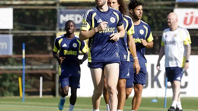 Fenerbahçe, Sturm Graz maçı hazırlıklarını sürdürdü