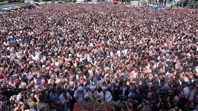 Ferdi Zeyrek'e son veda