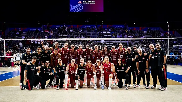 Filenin Sultanları grup etabını ilk 4'te tamamladı