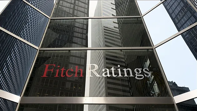 Fitch'ten Fransa'ya kredi notu darbesi
