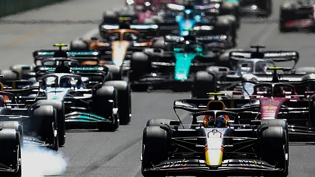 Formula 1 Türkiye'ye geri dönüyor! Yarış tarihi belli oldu