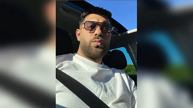 Fransa'da hayatını kaybeden Melih Adıgüzel, toprağa verildi