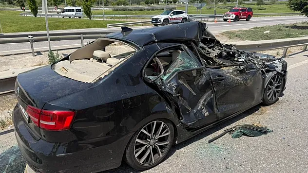 Freni arızalanan biçerdöver kazaya neden oldu