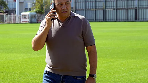 Fuat Çapa, 'Cumartesiden önce mutlaka bir forvet alacağız'