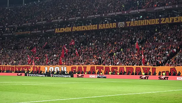 Galatasaray'a bir dünya yıldızı daha