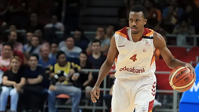Galatasaray Errick McCollum'u kadrosuna kattı