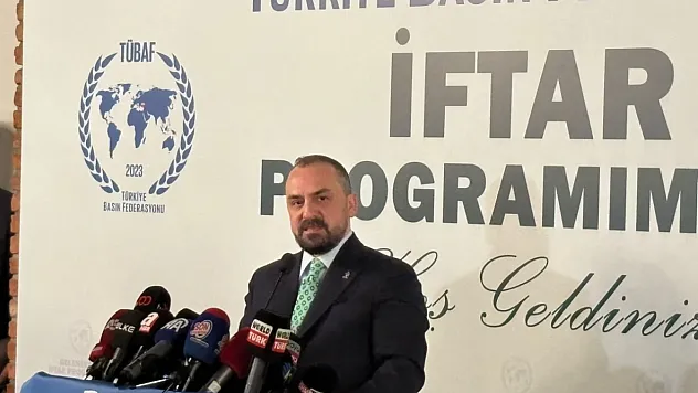 Gazetecilere Yeşil Pasaport Müjdesi! Tarih Verildi! 'Birkaç Ay İçinde...'