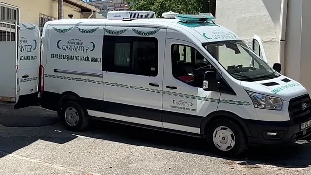 Gaziantep'te fabrikada silindir makinesine sıkışan 25 yaşındaki işçi hayatını kaybetti