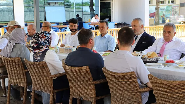 Gaziler ve şehit aileleri ağırlandı