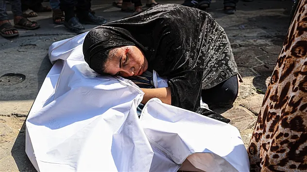 Gazze'de can kaybı 57 bin 823'e çıktı