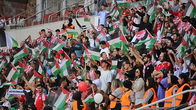 Gazze için Sivas'ta Anlamlı Dayanışma