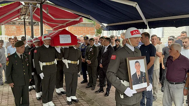 Genç uzman çavuş toprağa verildi