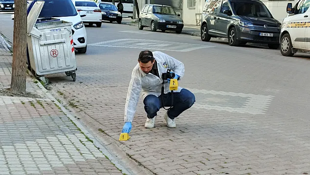 Gençler arasında bıçaklı kavga: 1 yaralı, 1 gözaltı