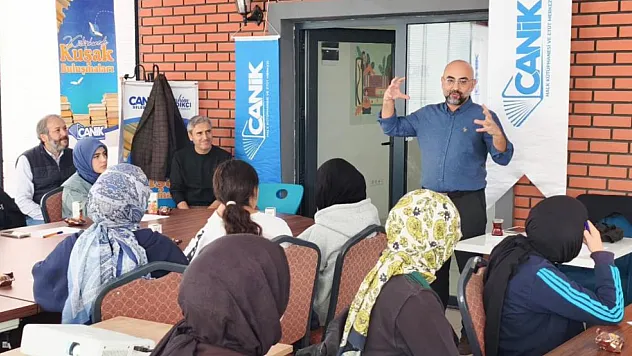 Gençler burada buluşuyor