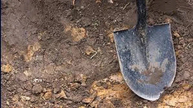 Gizli mezarlarda 32 ceset bulundu