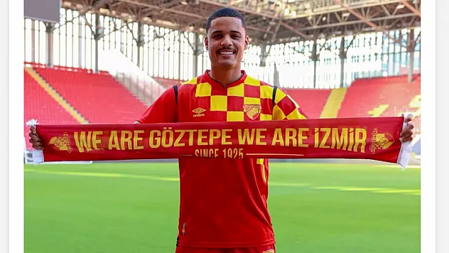 Göztepe'nin yeni transferi hastaneye kaldırıldı