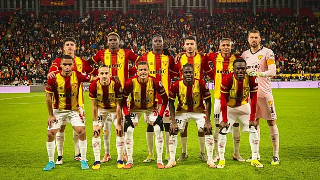 Göztepe, Süper Lig'in en az gol yiyen takımı konumunda