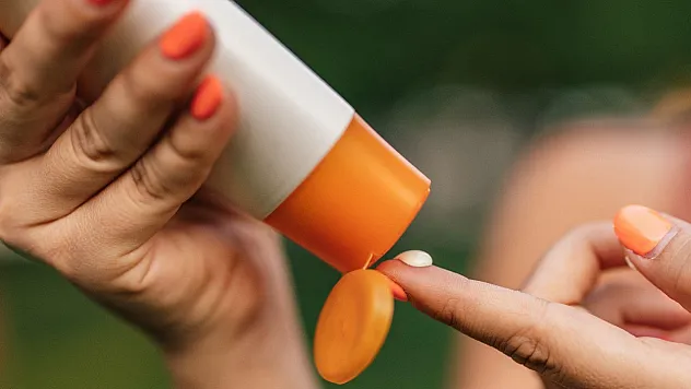 Güneş kremi seçimine ve kullanımına dikkat