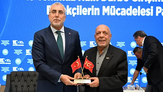 HAK-İŞ Genel Başkanı Arslan: '15 Temmuz'un en önemli kazanımı birlik ve beraberliğimizdir'