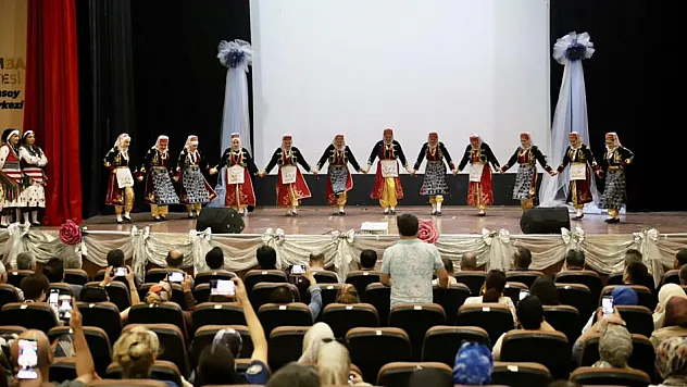 Halk eğitim merkezi kursiyerlerinden göz dolduran sergi