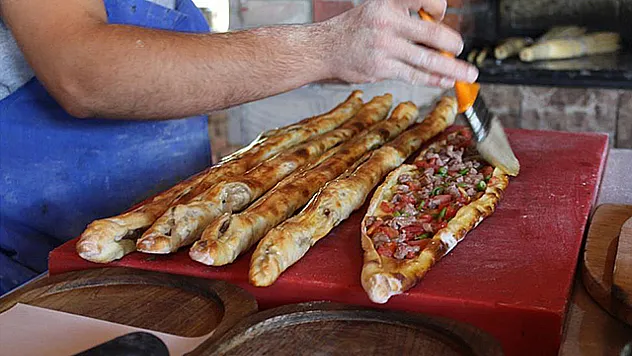 Hamurun sanata dönüştüğü nokta: Samsun Pidesi'nin 3 Sırrı!