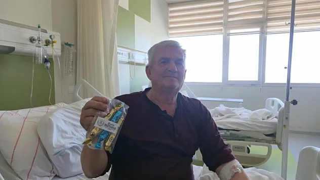 Hastalara mesir macunu dağıtıldı