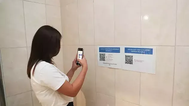Hastanelerde yeni dönem! 'QR Kod Temizlik Uygulaması' yaygınlaşıyor