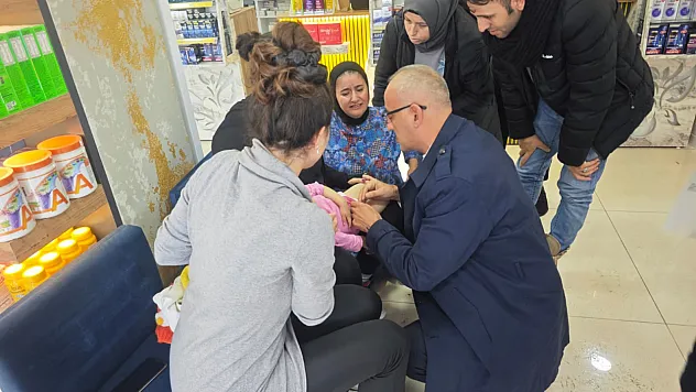 Havale Geçiren Bebeğe İlk Müdahale Belediye Başkanından