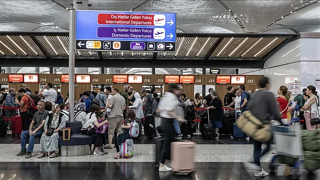Havalimanlarında 11 Aylık Rekor