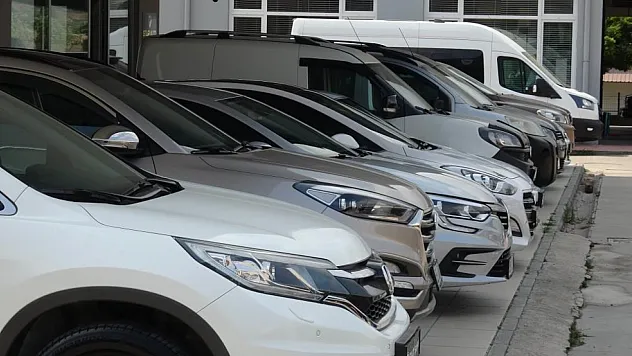 İkinci El Otomobilde Tercih Alt Segmentten Yana